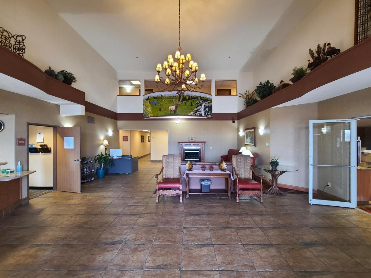 Quality Inn & Suites Wellington - Fort Collins Екстериор снимка