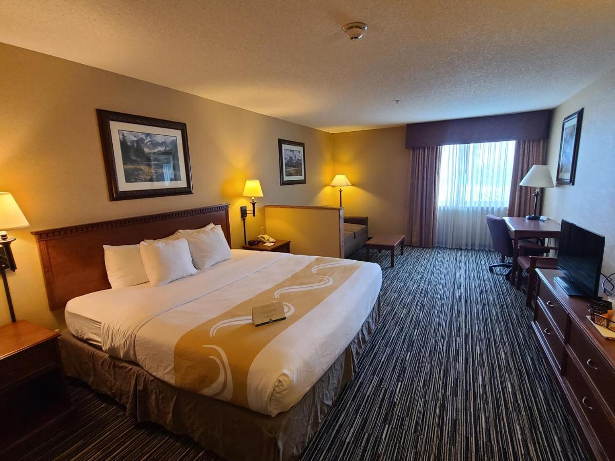 Quality Inn & Suites Wellington - Fort Collins Екстериор снимка