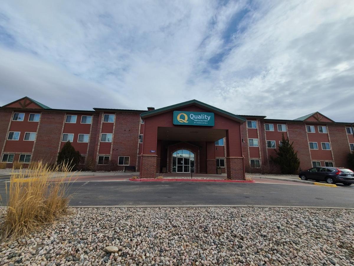 Quality Inn & Suites Wellington - Fort Collins Екстериор снимка