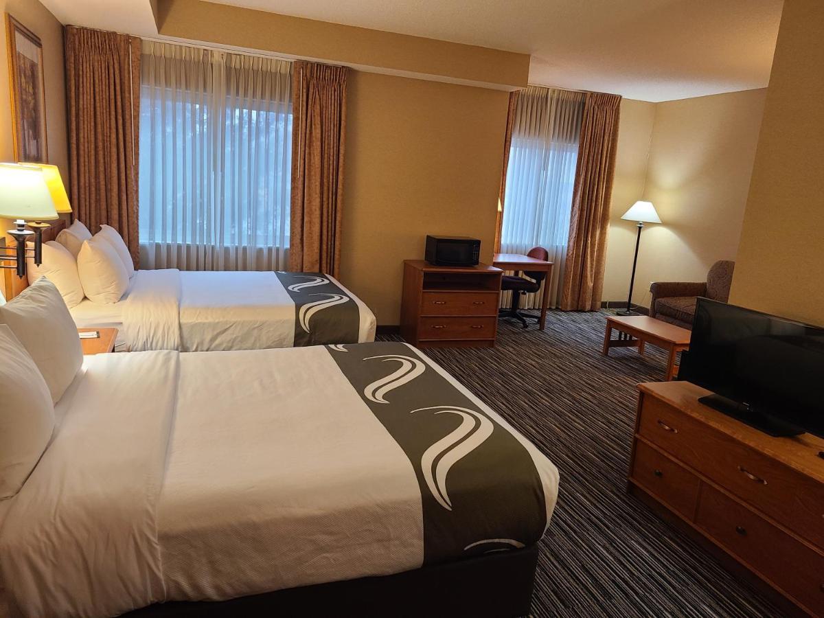 Quality Inn & Suites Wellington - Fort Collins Екстериор снимка