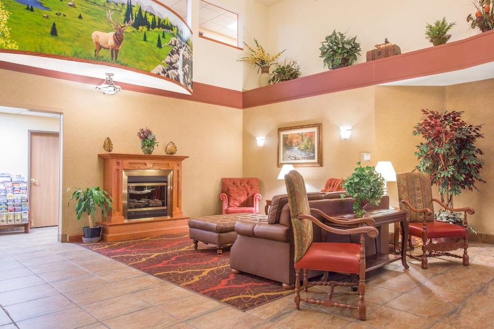 Quality Inn & Suites Wellington - Fort Collins Екстериор снимка