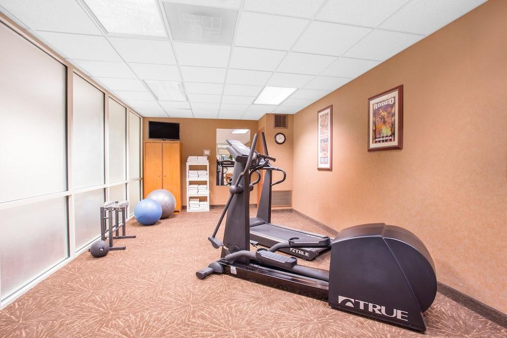 Quality Inn & Suites Wellington - Fort Collins Екстериор снимка
